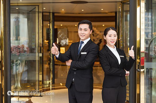 酒店管理服务人员接待形象